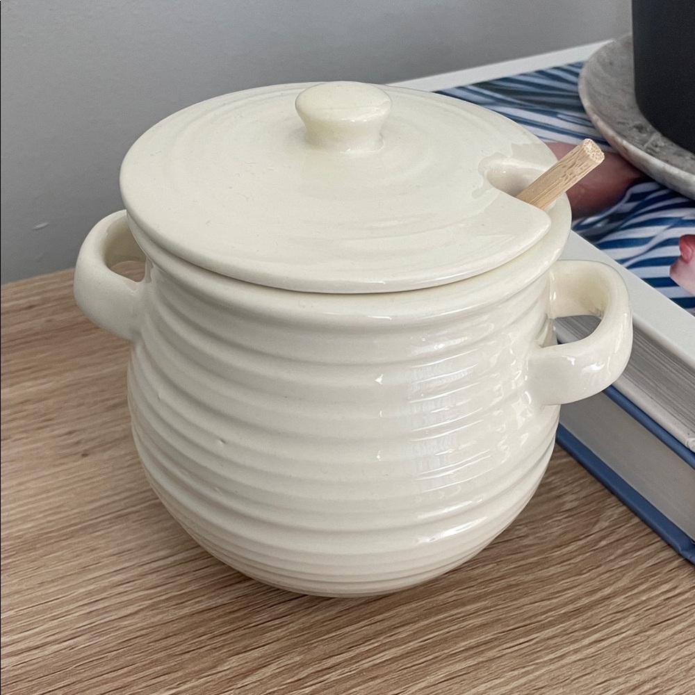 Cream Ceramic Honey Pot with Lid and Spoon - Classic Home Art